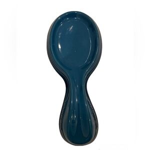 Le creuset Signature spoon rest in color Marseille